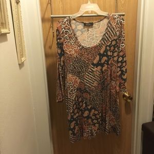 Karen Kane 2x patchwork print tunic
